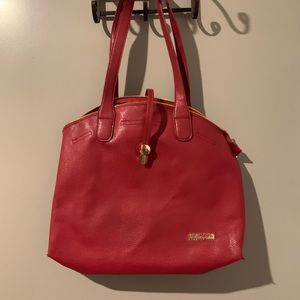 Kenneth Cole Red Purse - Barely Used- Perfect Condition